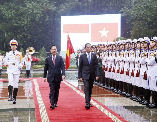 Những hoạt động đầu tiên của Tổng thống Indonesia Joko Widodo tại Việt Nam - Ảnh 1.