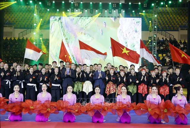 Những hoạt động đầu tiên của Tổng thống Indonesia Joko Widodo tại Việt Nam - Ảnh 12.