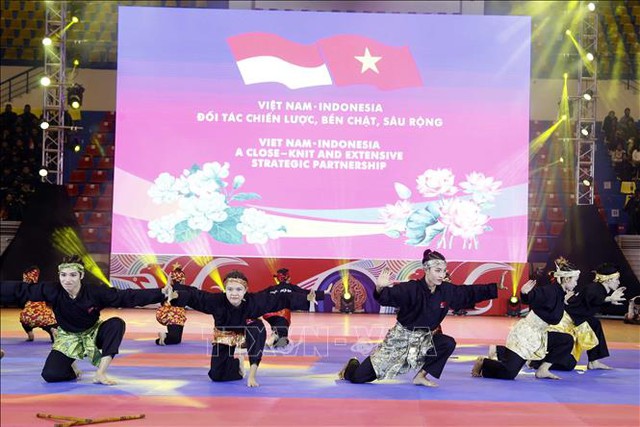 Những hoạt động đầu tiên của Tổng thống Indonesia Joko Widodo tại Việt Nam - Ảnh 11.