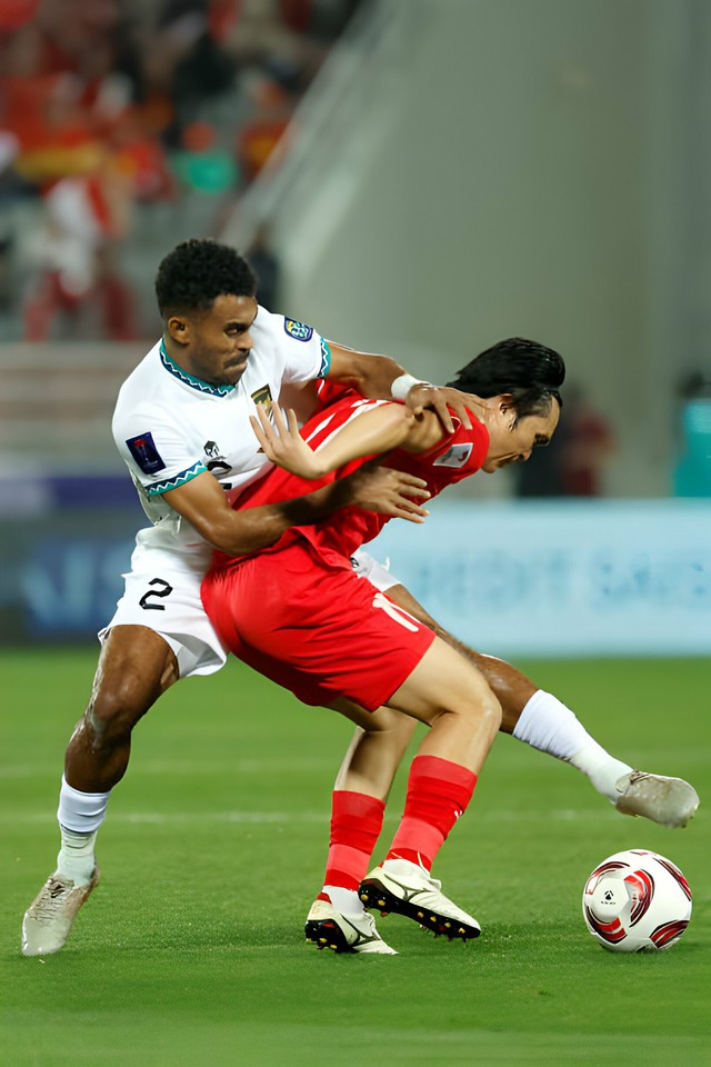Trực tiếp đội tuyển Việt Nam - Indonesia: Đội tuyển Indonesia giành chiến thắng 1-0 - Ảnh 4.