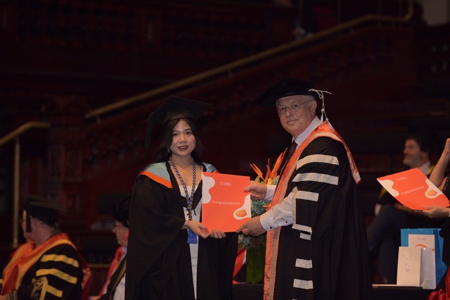 Hoàng Phương Linh - cô gái ‘đa tài’ tốt nghiệp thủ khoa đại học ở Úc: Từ chủ nhân của “GenZ tập lớn” đến chuyên gia tại The Dining Story  - Ảnh 2.