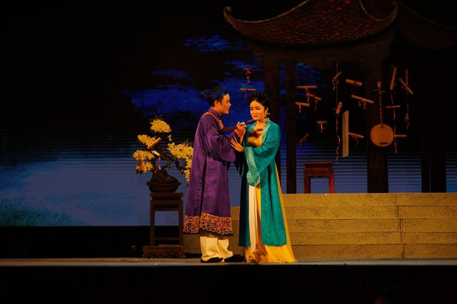 Sau 37 năm, sân khấu Chèo lại dựng vở về nữ sĩ Hồ Xuân Hương - Ảnh 4.