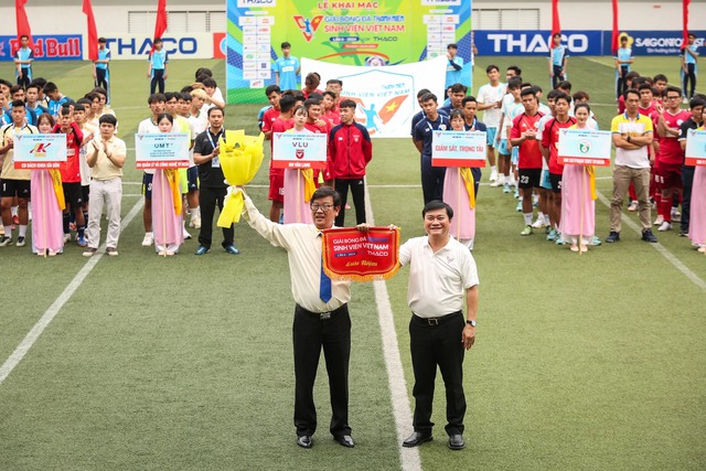 Sôi động lễ khai mạc giải bóng đá Thanh niên Sinh viên Việt Nam lần II - Ảnh 5.