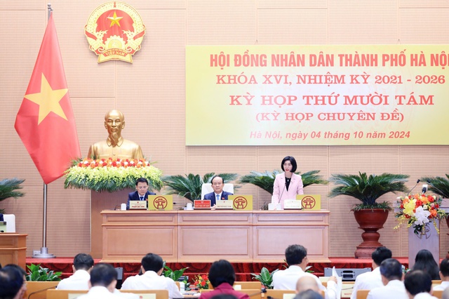 Hà Nội: Hộ gia đình nuôi 2 con học đại học, cao đẳng được hỗ trợ vốn vay - Ảnh 1.