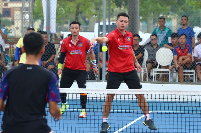 Khai mạc Giải vô địch Pickleball các câu lạc bộ quốc gia 2024: 350 VĐV tranh tài, giải thưởng lên đến 250 triệu đồng  - Ảnh 6.