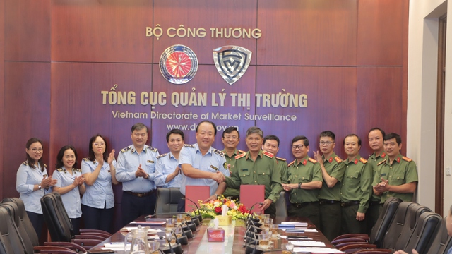 Tổng cục Quản lý thị trường &quot;bắt tay&quot; Cục Công nghiệp An ninh triển khai giải pháp chống hàng giả trên môi trường online - Ảnh 5.