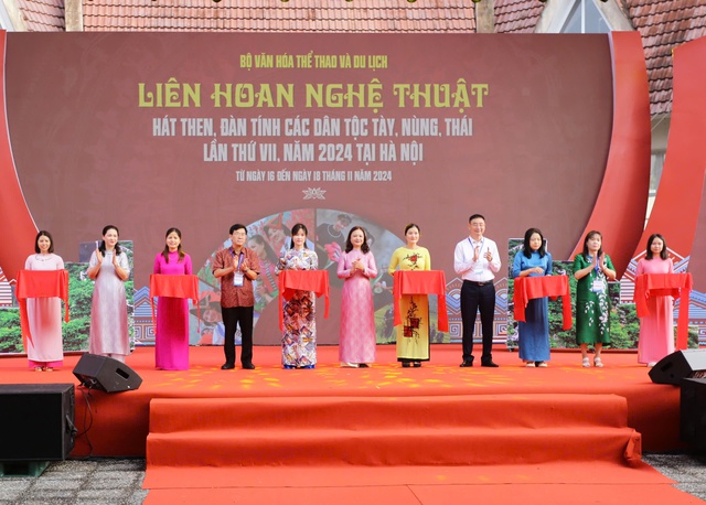 Khai mạc Liên hoan nghệ thuật hát Then, đàn Tính lần thứ VII - Ảnh 2.