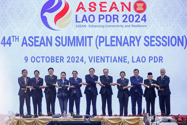 Việt Nam cùng ASEAN đổi mới để bay cao, sáng tạo để vươn xa, hội nhập để phát triển - Ảnh 1.