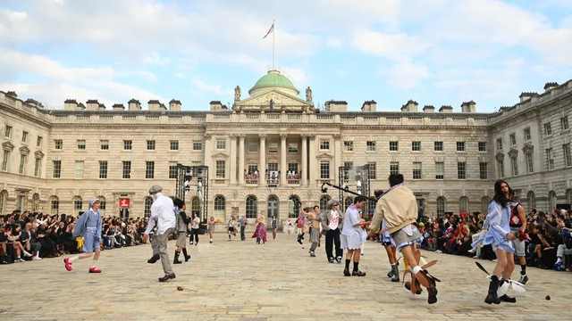 Toà nhà Somerset House thúc đẩy nỗ lực phát triển văn hóa nghệ thuật Anh - Ảnh 1.