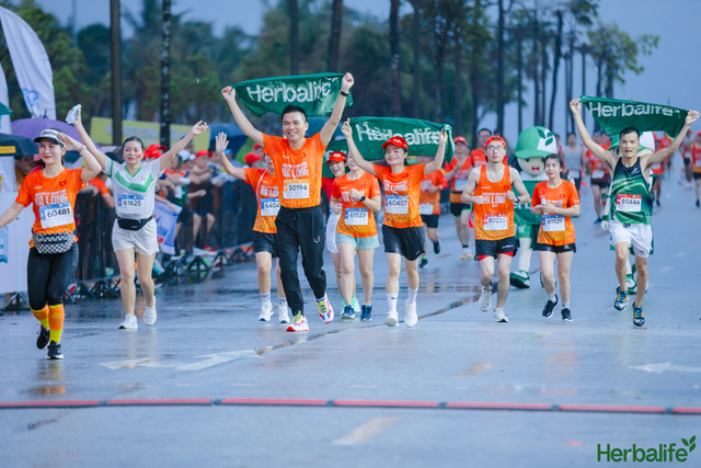 Herbalife Việt Nam đồng hành cùng VnExpress Marathon Hải Phòng để khuyến khích lối sống năng động lành mạnh - Ảnh 2.