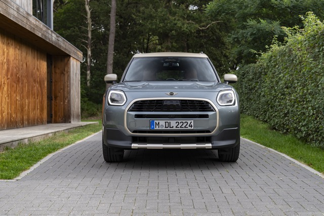 MINI Countryman hoàn toàn mới ra mắt tại Việt Nam - Ảnh 4.