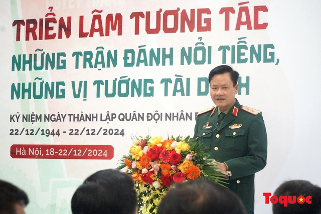 Học sinh Thủ đô hào hứng với triển lãm tương tác &quot;Những trận đánh nổi tiếng, những vị tướng tài danh&quot; - Ảnh 2.