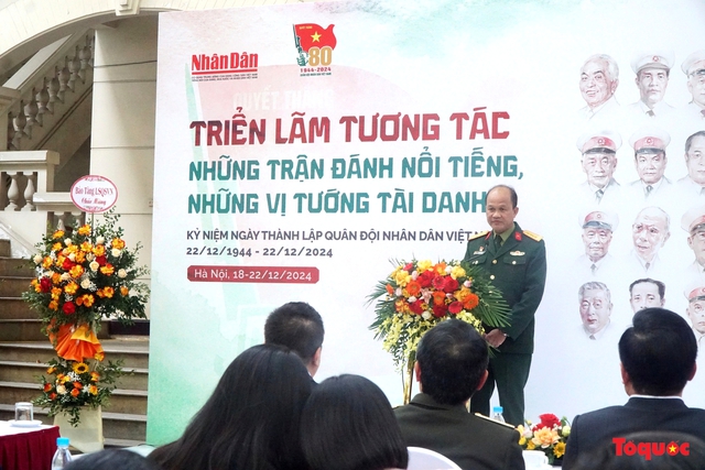 Học sinh Thủ đô hào hứng với triển lãm tương tác &quot;Những trận đánh nổi tiếng, những vị tướng tài danh&quot; - Ảnh 3.