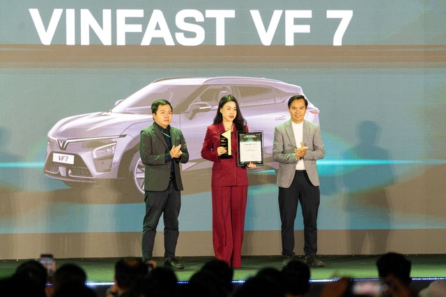 Lý do xe điện VinFast giành chiến thắng vang dội tại giải thưởng Car Awards 2024 - Ảnh 3.