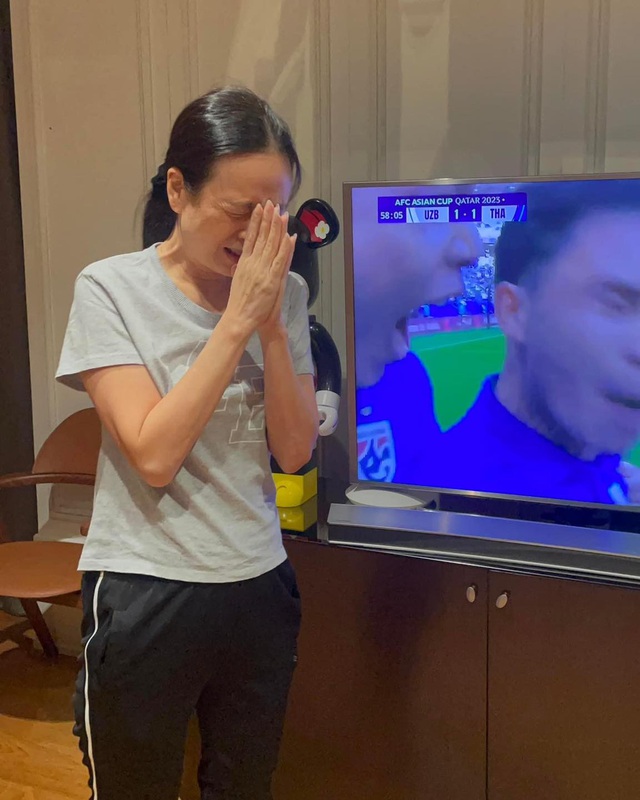 Nử tỉ phú Madam Pang bất ngờ chia tay đội tuyển Thái Lan sau Asian Cup, chi hơn 40 tỷ sau 2 năm gắn bó - Ảnh 1.