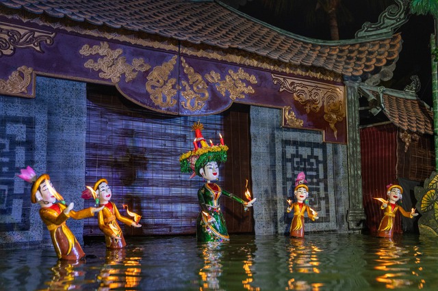 Du khách quốc tế thích thú xem Rối Việt tại Phú Quốc - Ảnh 2.