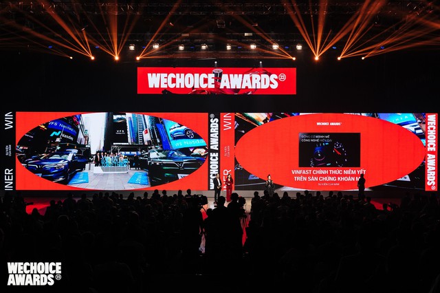 VinFast &quot;đổ bộ&quot; Gala WeChoice Awards 2023: Không chỉ rinh giải ấn tượng, còn tặng ngay xe máy điện cực chất cho Gen Z cá tính - Ảnh 1.