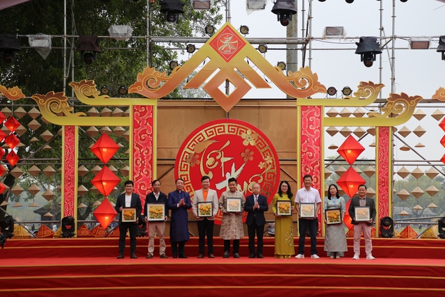 Khai mạc Festival Tết Huế với nhiều hoạt động đặc sắc - Ảnh 1.