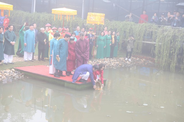 Thể nghiệm một số nghi lễ Tống cựu nghinh tân ở Hoàng thành Thăng Long - Ảnh 5.
