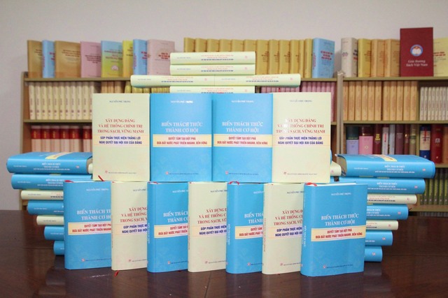 Xuất bản hai cuốn sách của Tổng Bí thư Nguyễn Phú Trọng thể hiện quyết tâm thực hiện thắng lợi Nghị quyết Đại hội XIII của Đảng - Ảnh 2.