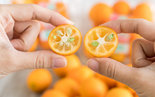 Loại quả giàu vitamin C ngang chanh, là “thuốc” hạ đường huyết tự nhiên, chống viêm: Bán giá rẻ bèo ở chợ Việt - Ảnh 2.
