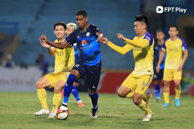 ‘Đại chiến’ vòng 10 V.League 1: Bình Định - Nam Định chờ ngoại binh tỏa sáng - Ảnh 3.