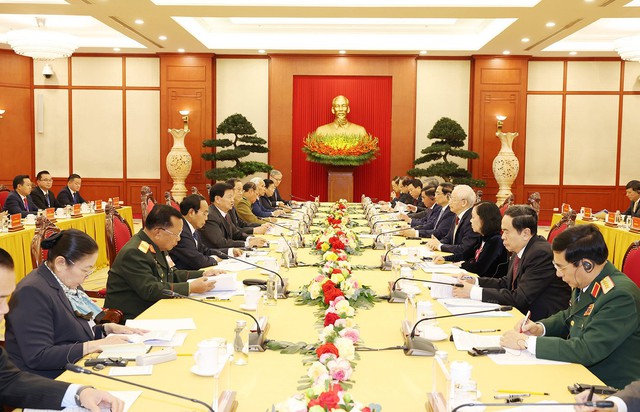 Tổng Bí thư Nguyễn Phú Trọng: Lào là ưu tiên hàng đầu trong chính sách đối ngoại của Việt Nam - Ảnh 2.
