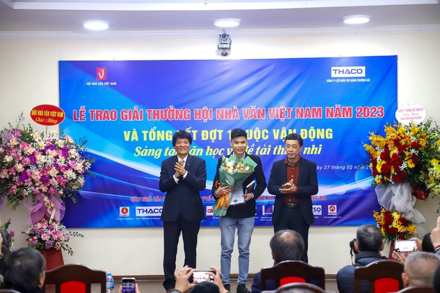Vinh danh các tác phẩm văn học xuất xắc đoạt Giải thưởng Hội Nhà văn Việt Nam - Ảnh 3.