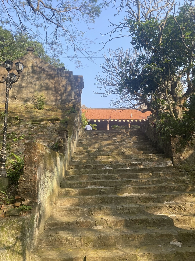 Long Đọi Sơn- ngôi chùa nghìn tuổi trên núi Rồng - Ảnh 10.