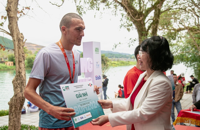 Quang Binh Discovery Marathon 2024: Đường chạy ấn tượng với du khách quốc tế - Ảnh 4.