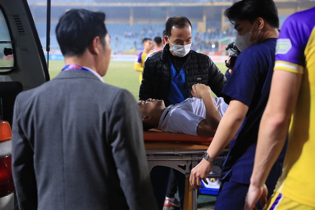 Đã có án phạt nặng cho cầu thủ chơi xấu khiến Phạm Tuấn Hải bị lỡ trận đấu của đội tuyển Việt Nam - Ảnh 2.