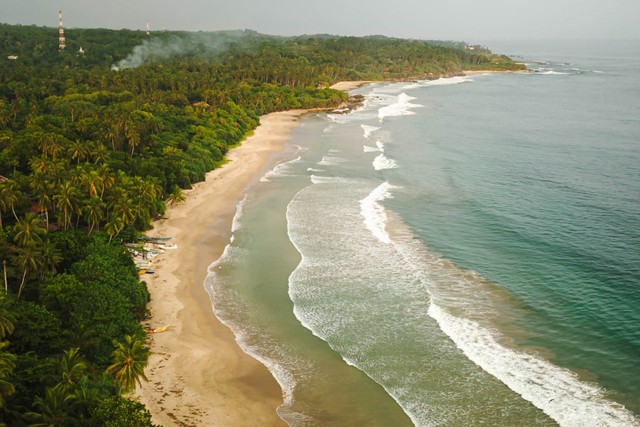 Cách Sri Lanka thúc đẩy trách nhiệm bảo vệ môi trường du lịch biển bền vững - Ảnh 1.