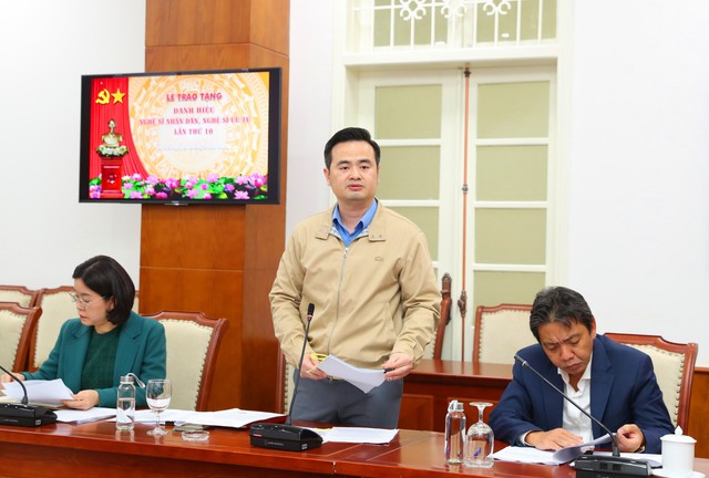 Bộ trưởng Nguyễn Văn Hùng: Lễ trao tặng danh hiệu NSND, NSƯT lần thứ 10 tôn vinh vai trò của người nghệ sĩ trong công cuộc đóng góp cho sự phát triển của văn hóa nghệ thuật - Ảnh 2.