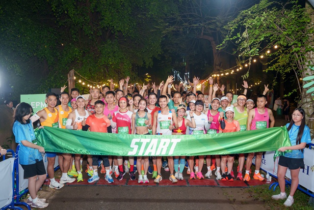Dàn elite và gần 4000 vận động viên đổ bộ Ecopark Marathon 2024 - Ảnh 2.