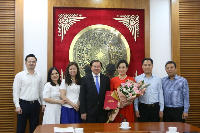 Bộ VHTTDL bổ nhiệm Giám đốc Học viện Múa Việt Nam - Ảnh 2.