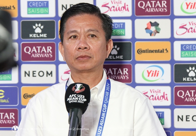 HLV Hoàng Anh Tuấn: “Trận tứ kết sẽ rất khó khăn, nhưng U23 Việt Nam sẽ thể hiện bộ mặt khác” - Ảnh 1.