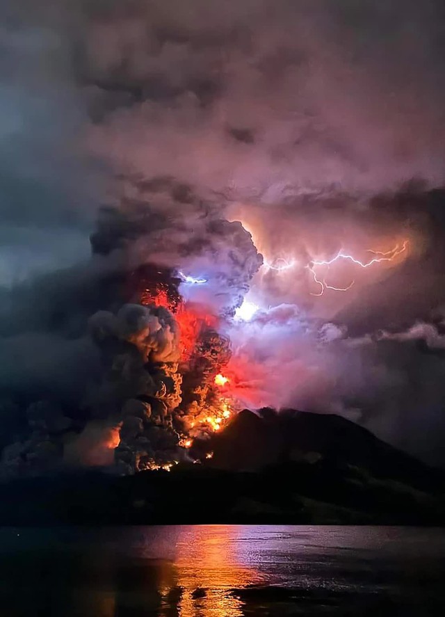 Núi lửa phun trào ở Indonesia đưa ra các phát hiện mới về rủi ro khí hậu - Ảnh 1.