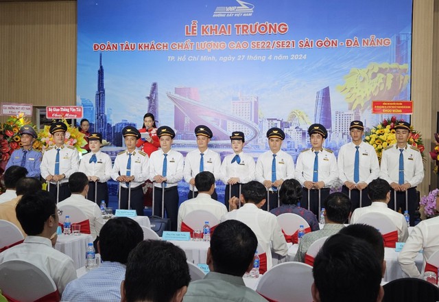 Ra mắt đoàn tàu chất lượng cao SE21/22 Sài Gòn – Đà Nẵng - Ảnh 1.