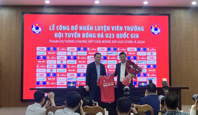 HLV Hoàng Anh Tuấn: Đội tuyển U23 Việt Nam đặt quyết tâm cao tại VCK U23 Châu Á 2024 - Ảnh 1.