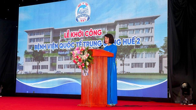 Thủ tướng Phạm Minh Chính bấm nút khởi công Bệnh viện Quốc tế Trung ương Huế 2 - Ảnh 3.