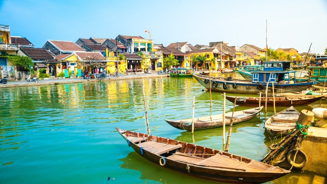 Báo quốc tế gợi ý những kỳ nghỉ tuyệt vời nhất ở Việt Nam - Ảnh 1.