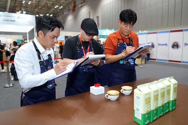 Vinamilk khẳng định vị thế trong pha chế tại đấu trường quốc tế Asia Latte Art Battle - Ảnh 2.