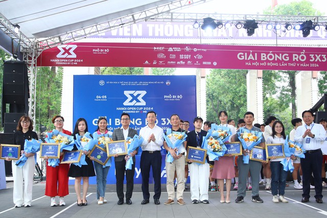 Dàn sao bóng rổ quy tụ tranh tài tại giải &quot;3x3 Hanoi Open Cup 2024 - Ảnh 1.