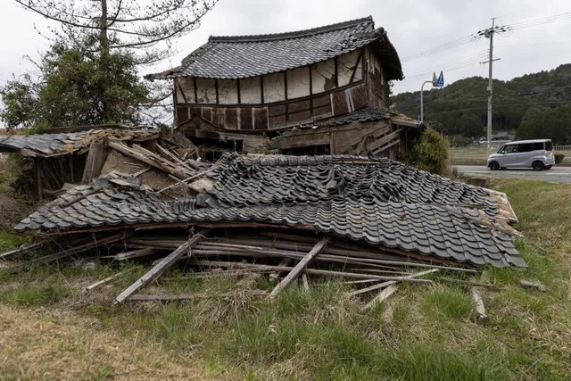Nhật Bản: Nhiều ngôi nhà bỏ hoang không có người ở - Ảnh 1.