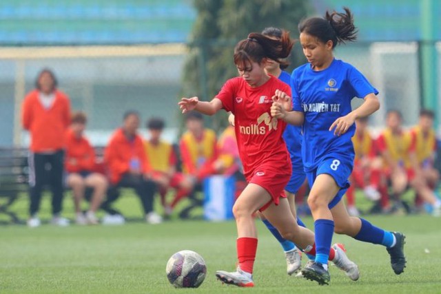 Tăng số đội tham dự Giải bóng đá nữ vô địch U16 Quốc gia 2024 - Ảnh 1.