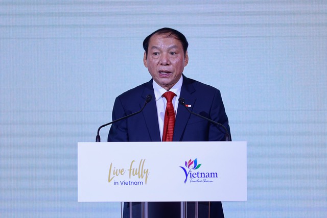 Bộ trưởng Nguyễn Văn Hùng: Cộng đồng cùng chung tay tạo ra các sản phẩm công nghiệp văn hóa mà Việt Nam có lợi thế - Ảnh 2.