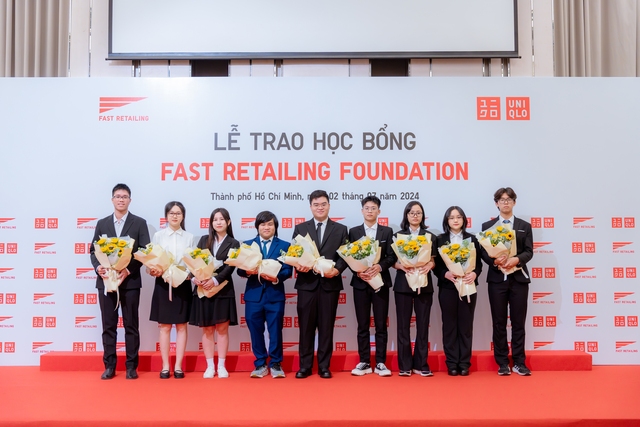9 học sinh Việt Nam xuất sắc nhận học bổng toàn phần từ Quỹ Fast Retailing năm 2024 - Ảnh 1.