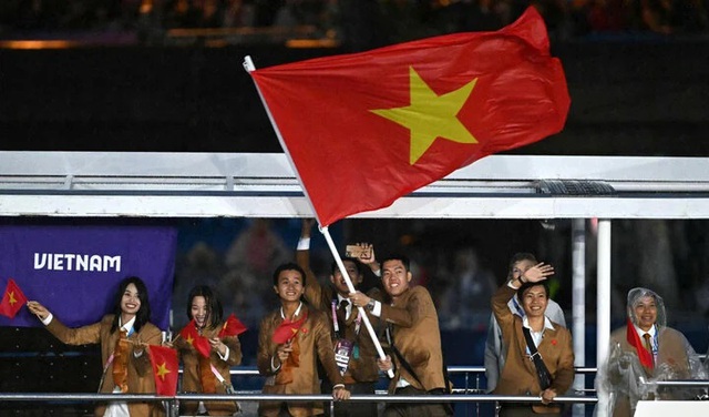 Lễ Khai mạc Olympic Paris 2024: Ấn tượng, nhiều cảm xúc - Ảnh 6.