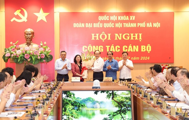 Bà Bùi Thị Minh Hoài được bầu làm Trưởng đoàn đại biểu Quốc hội thành phố Hà Nội - Ảnh 1.