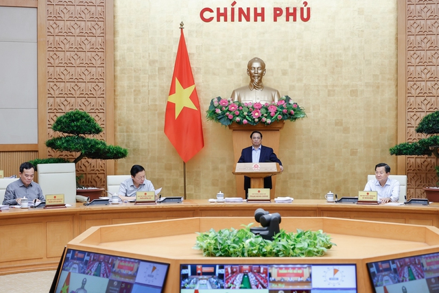 Tăng trưởng GDP 6 tháng đạt 6,42%, vượt kế hoạch đề ra và là mức cao của khu vực và thế giới - Ảnh 1.